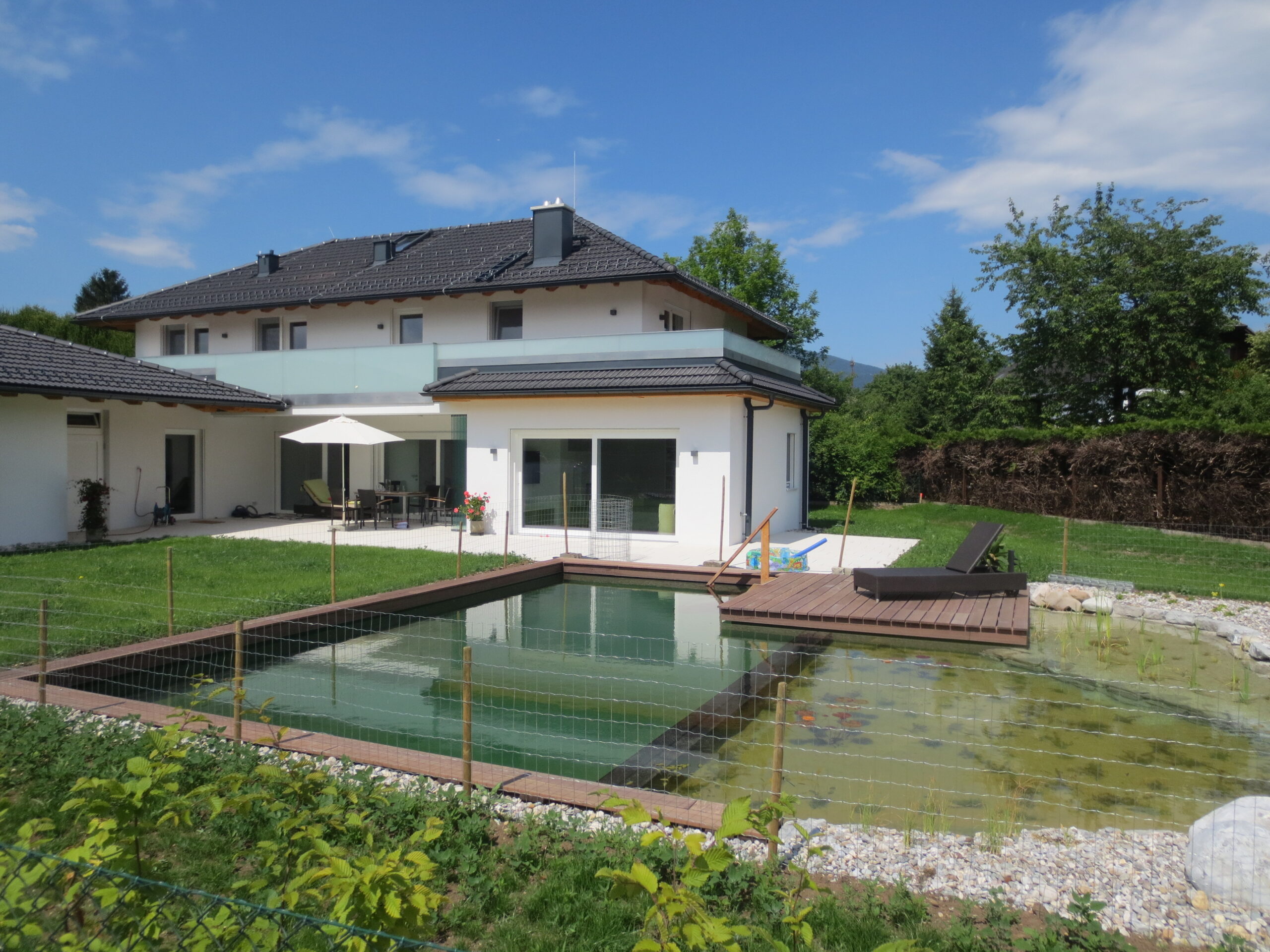 Einfamilienhaus mit Pool